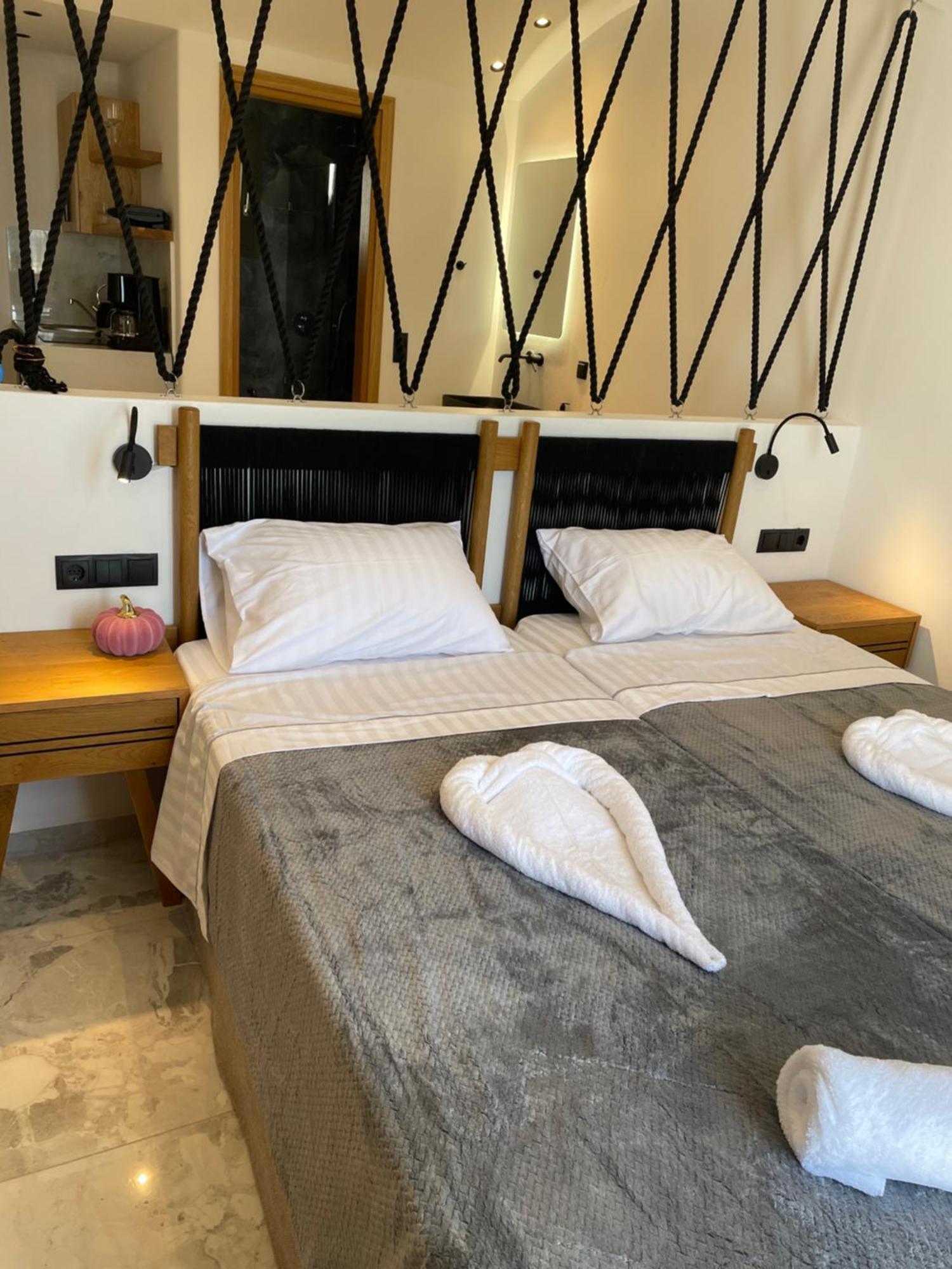 Latramys Suites Mikrí Vígla Kültér fotó