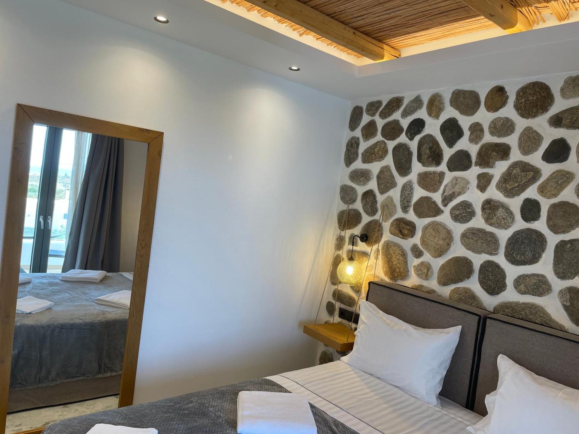 Latramys Suites Mikrí Vígla Kültér fotó