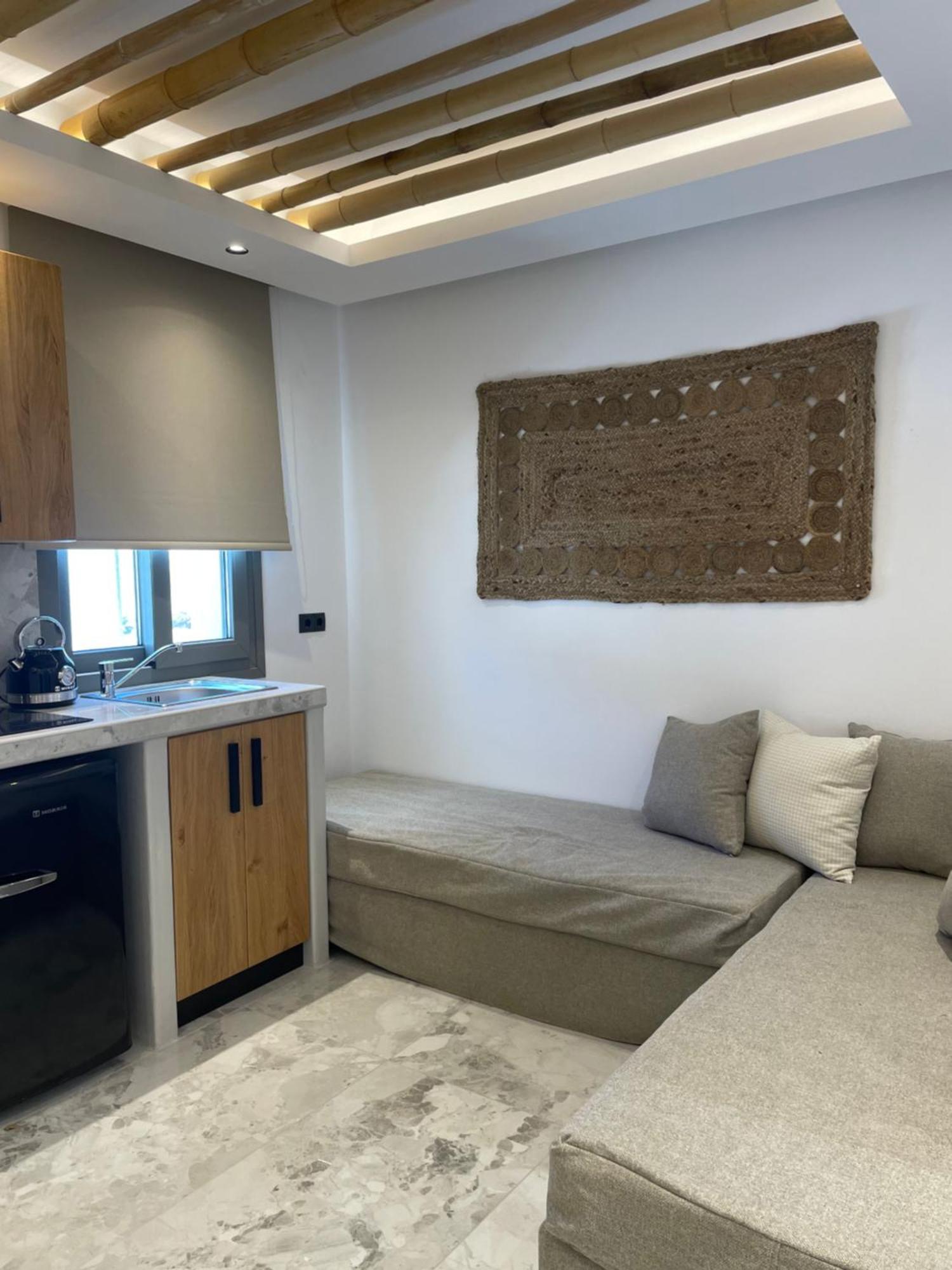 Latramys Suites Mikrí Vígla Kültér fotó